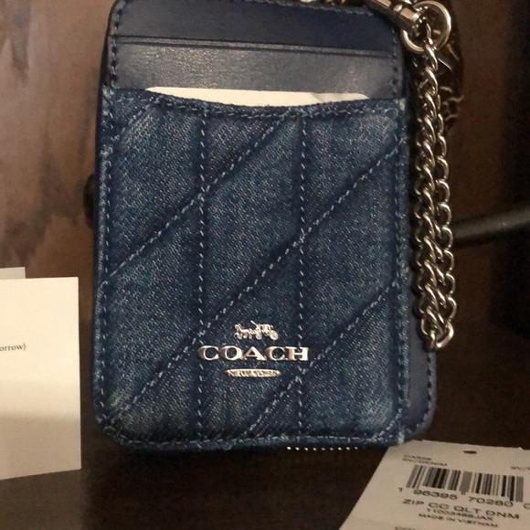 Coach Denim Blue Quilted Card Holder NWT - Picture 2 of 6
